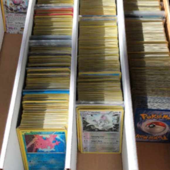 60 Pokémon cards. - Picture 1 of 1